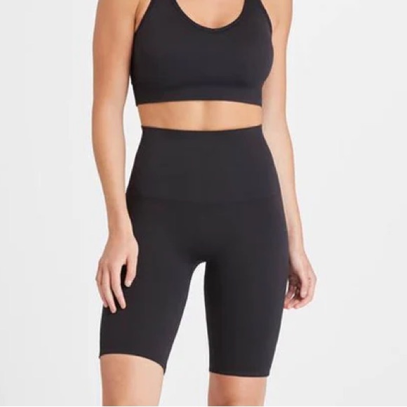 SPANX Pants - SPANX Look At Me Now Bike Shorts Sz Small Black NWOT
